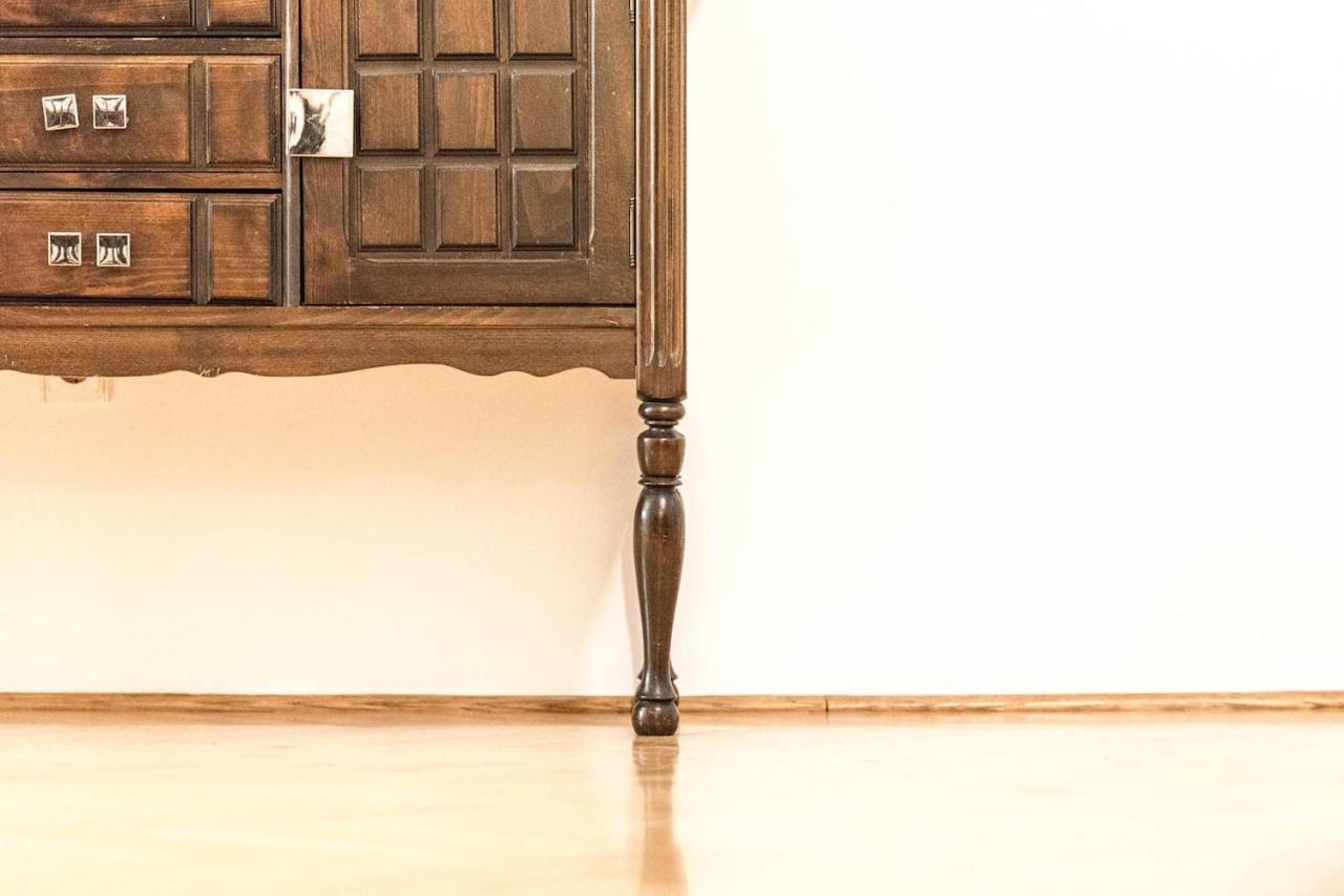 Bourgeois Elegance In The Heart Of Budapest