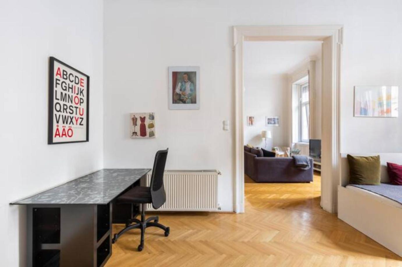 Bourgeois Elegance In The Heart Of Apartamento *