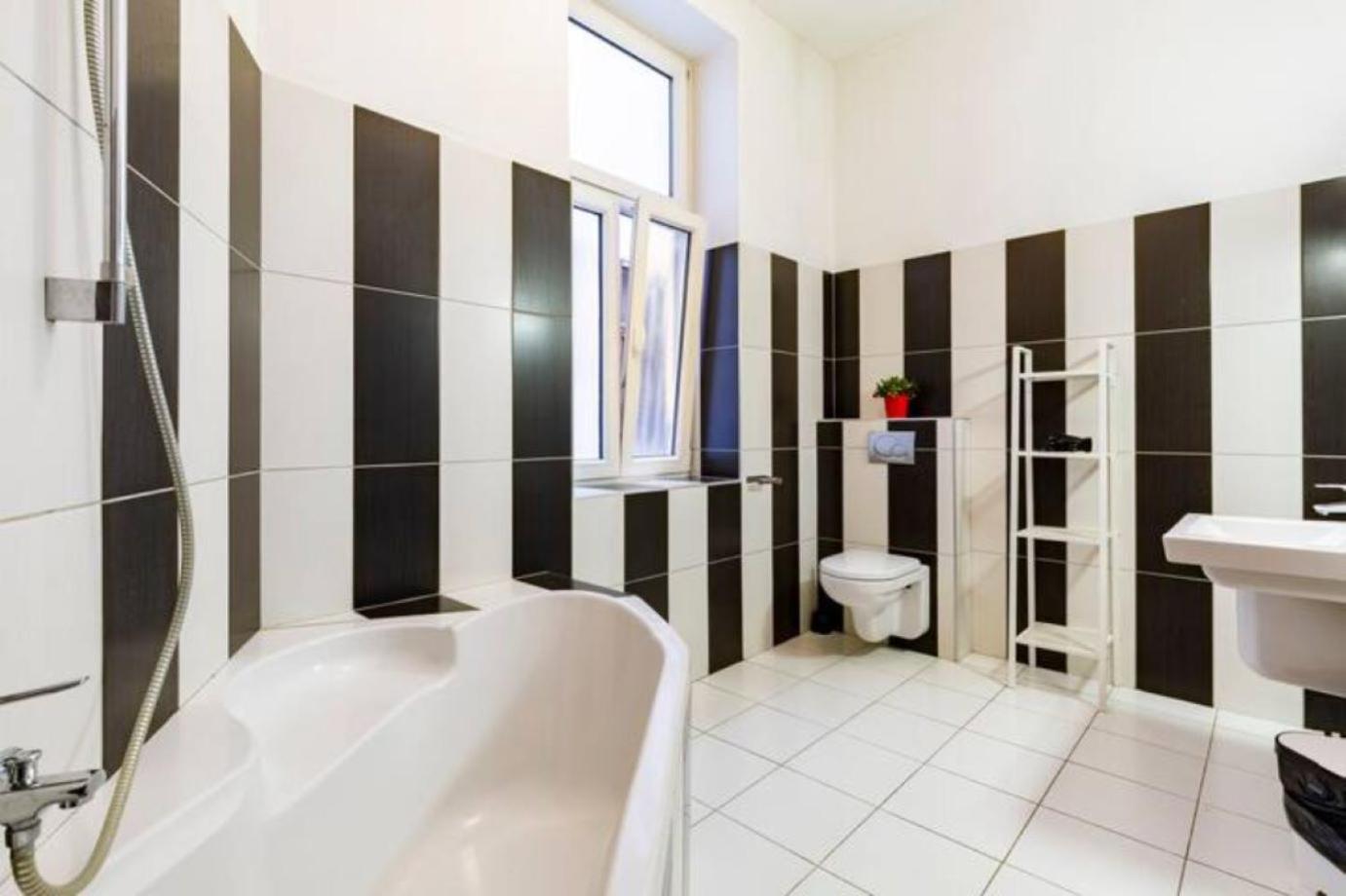 Apartamento Bourgeois Elegance In The Heart Of