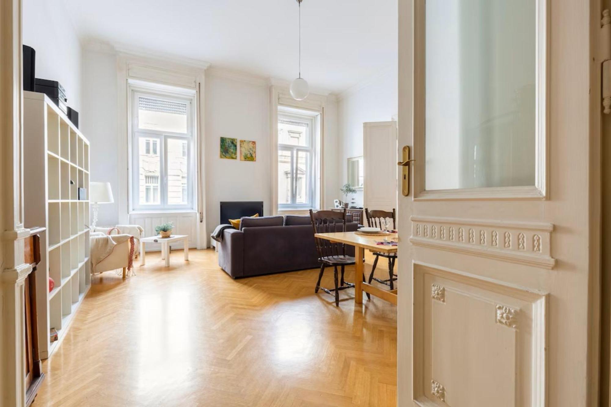 Bourgeois Elegance In The Heart Of Budapest